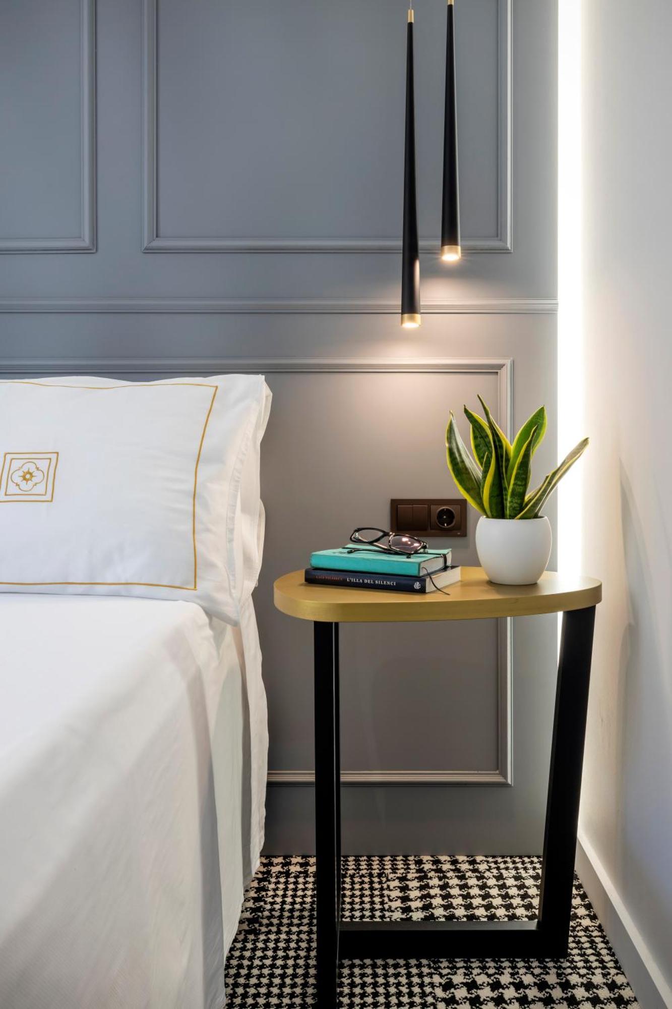 Cal Roure Boutique Hotel Игуалада Екстериор снимка